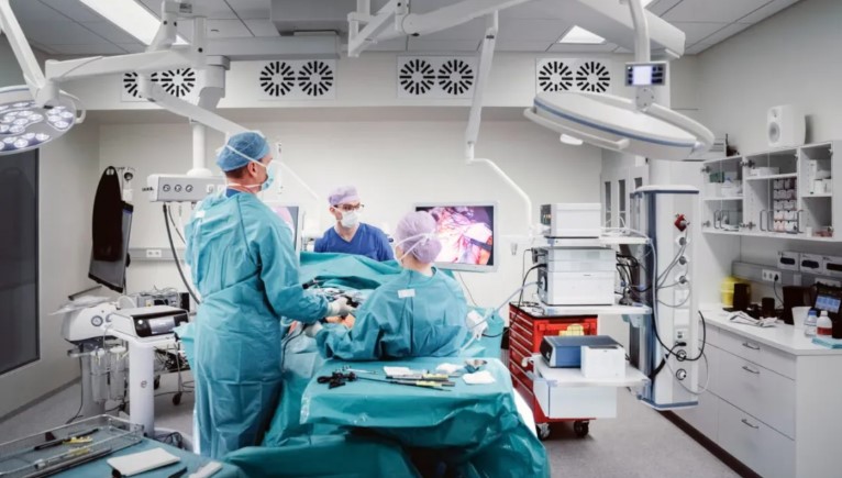 غرفة عمليات جراحات السمنة