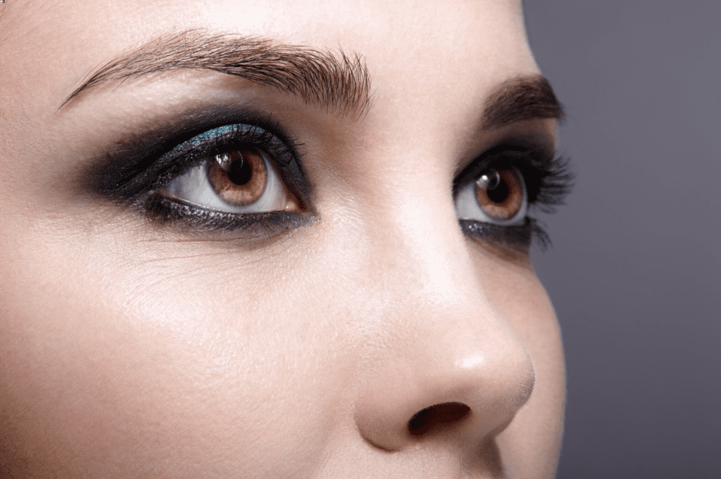 عملية تجميل وتعديل الأنف